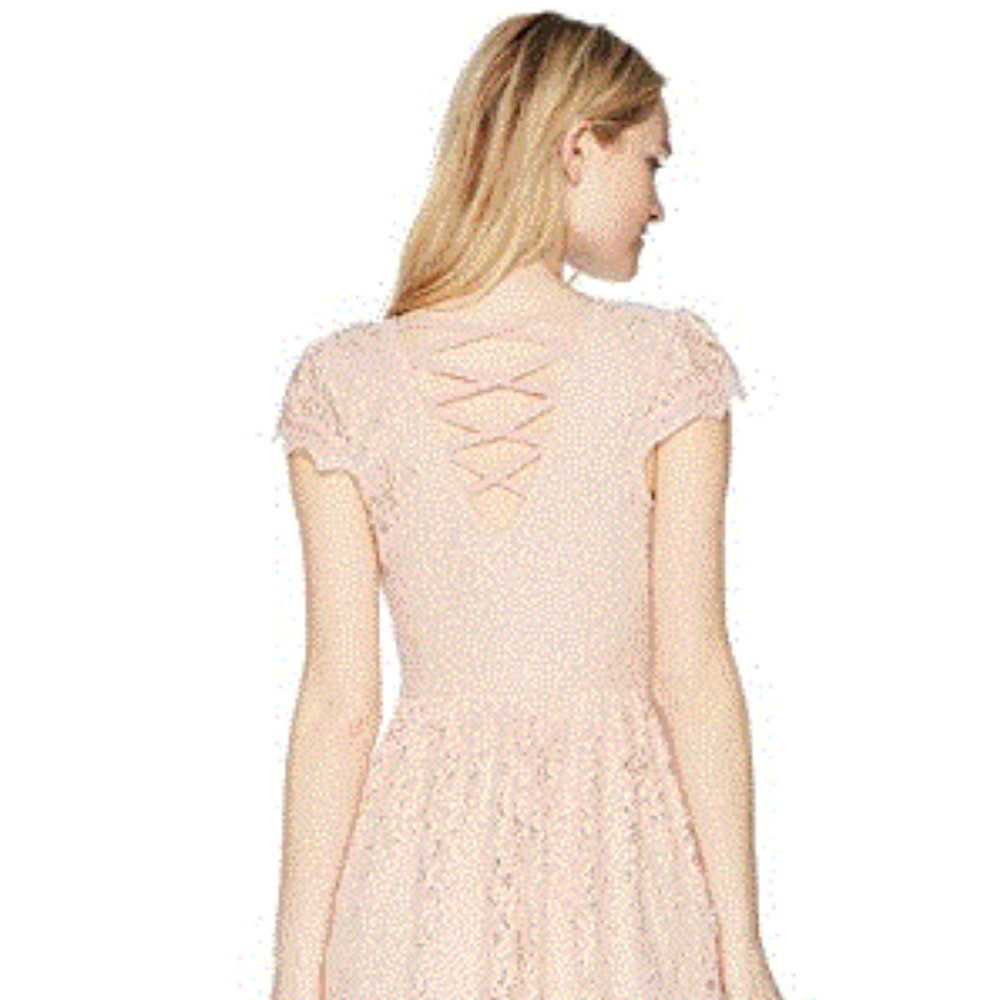 Very feminine lace dress